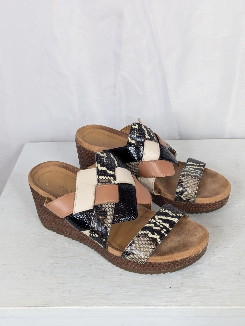 Vionic Tara Ray Snakeskin Leather Wedge Slide Sandals Heels - Size